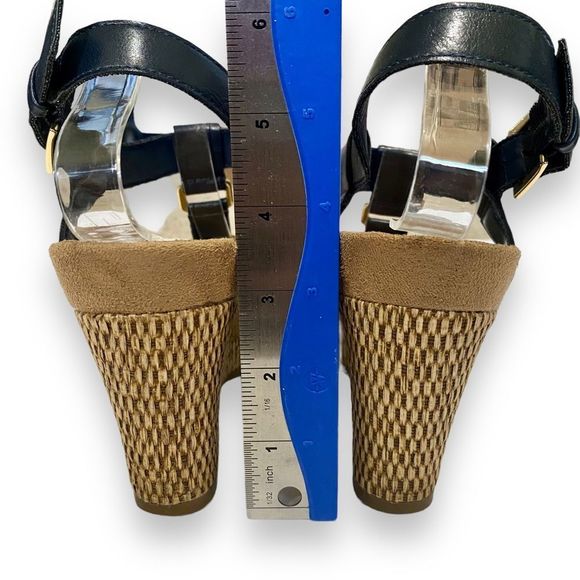 A2 Aerosoles | Navy T Strap Wedge Buckle Sandals | Size 9 - Picture 8 of 11